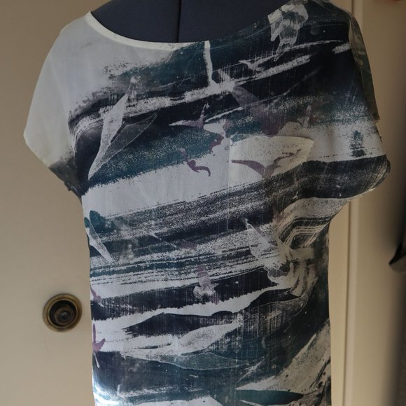 Lush Top - Picture 10 of 10